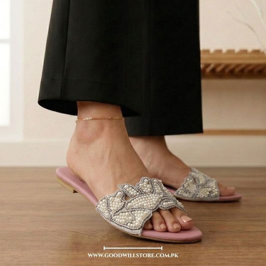 Maison Pearl Slides