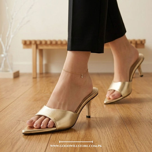 Sienna Point Heels