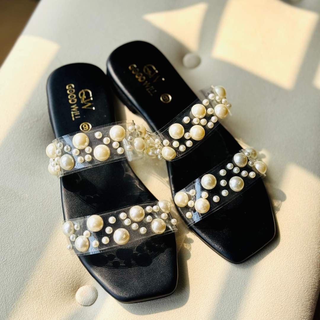 Crystal Pearls Flat