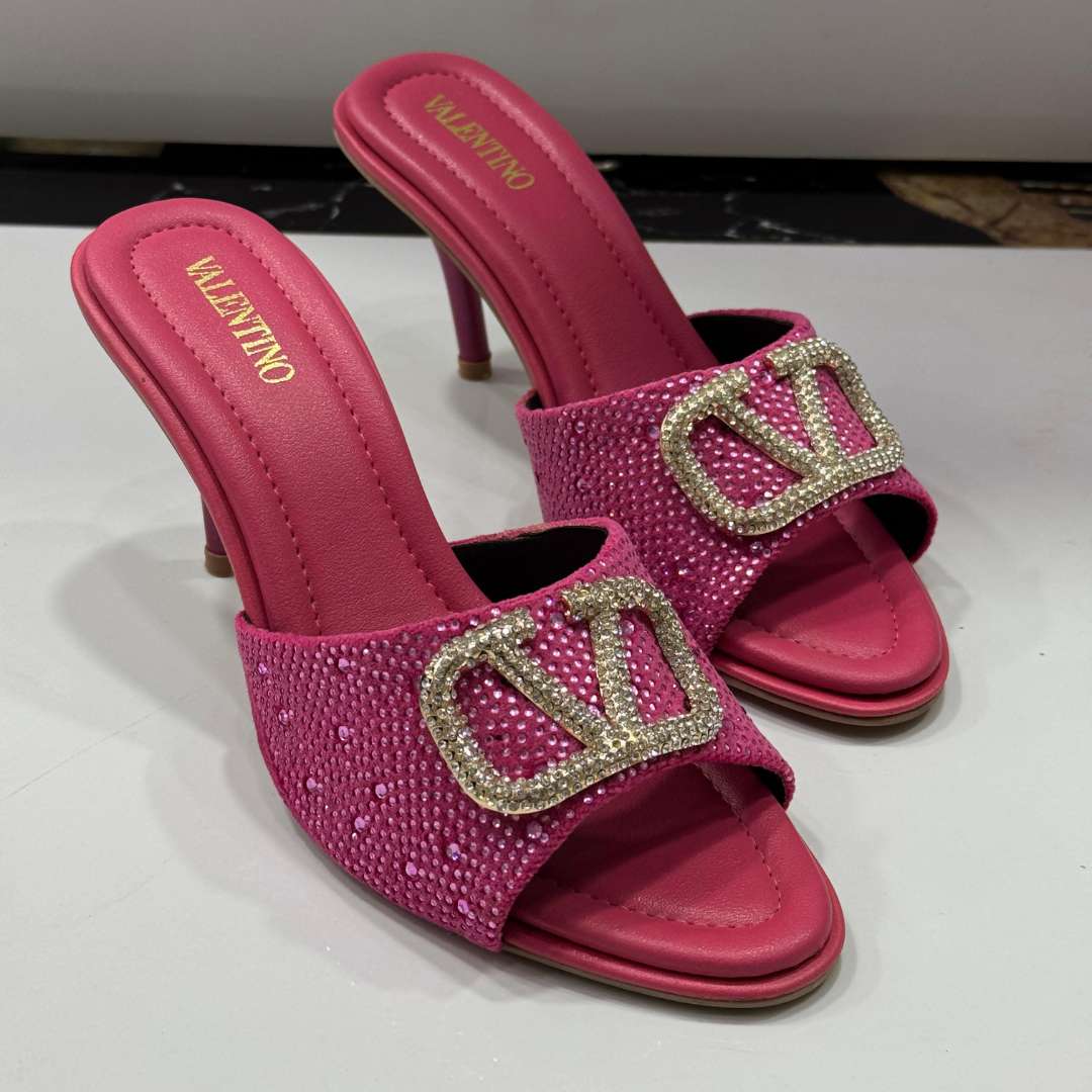 V Stone Heel