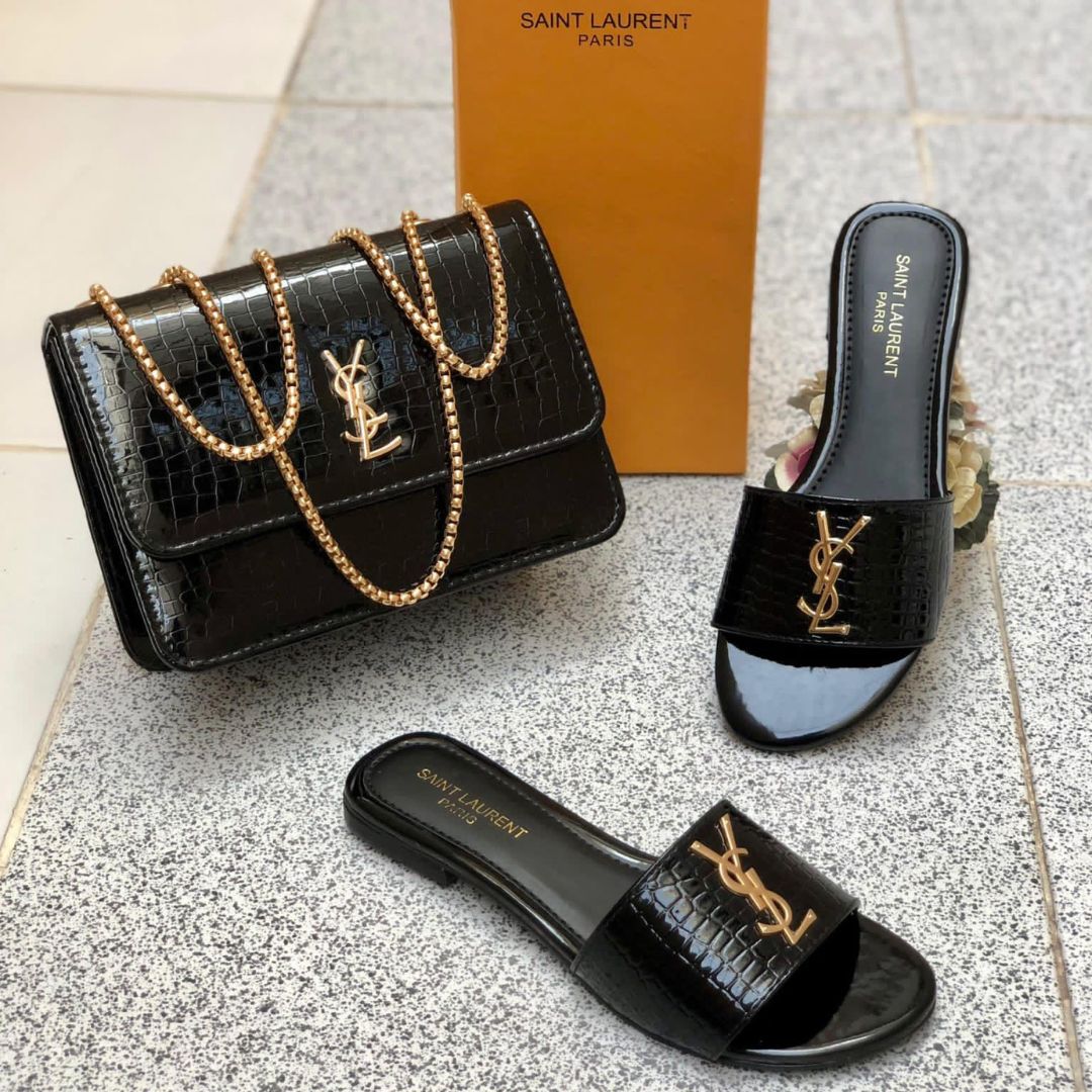 Combo Slippers Set
