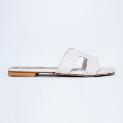H Plain Slippers