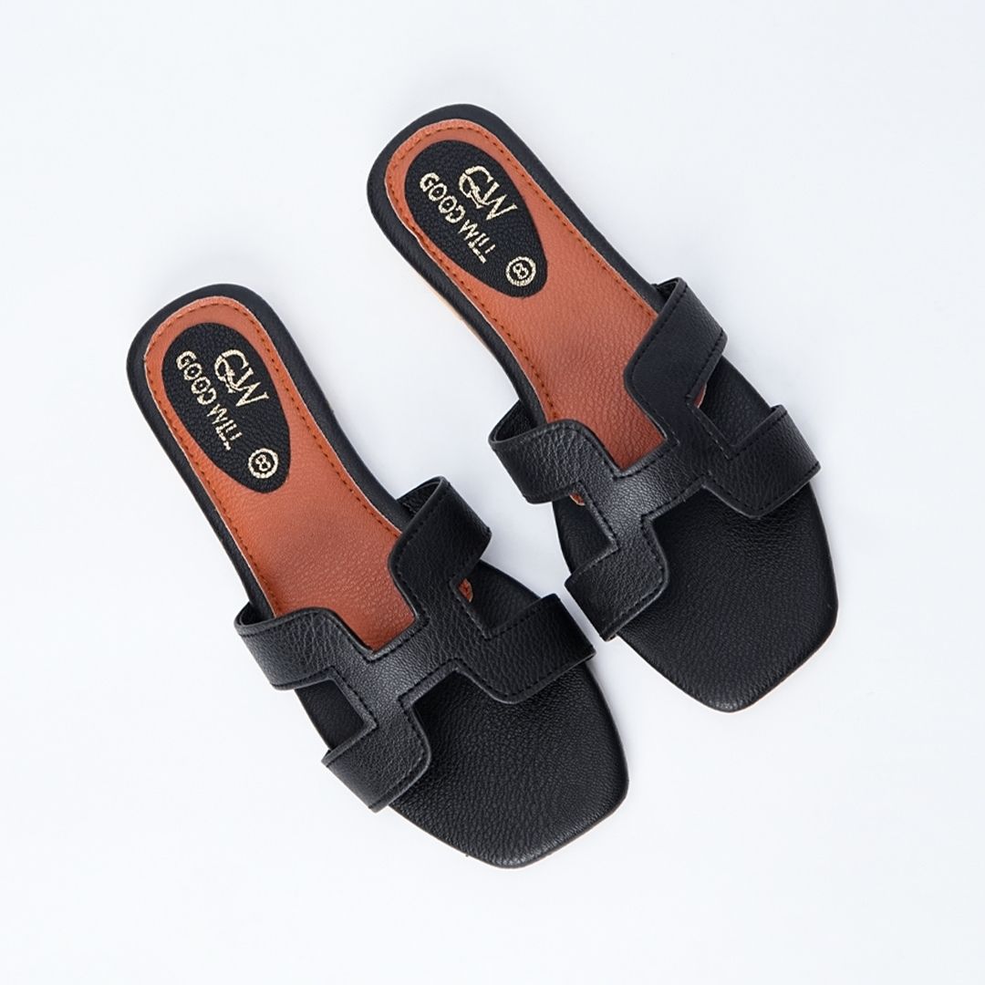 H Plain Slippers