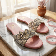Maison Pearl Slides