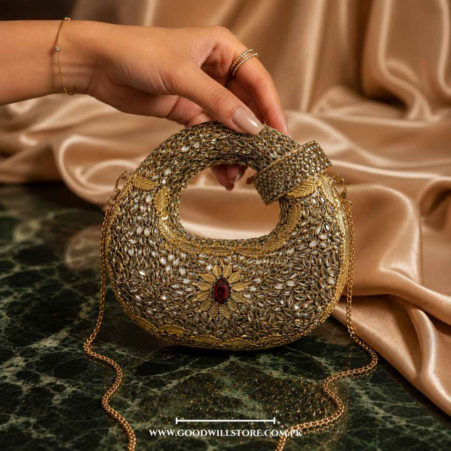 Noor Royale Clutch