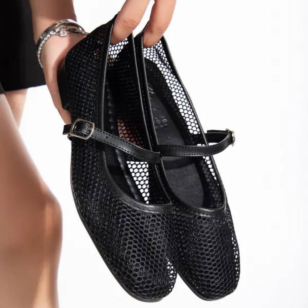 Fish Net Flat Pumps
