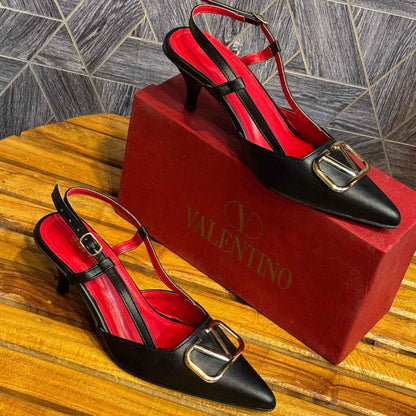 V Plain Heel