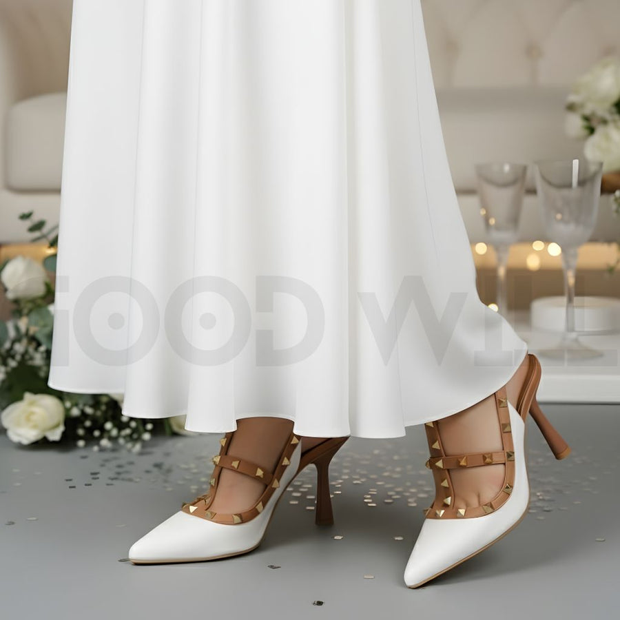 V Studs Heel
