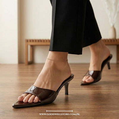 Sienna Point Heels