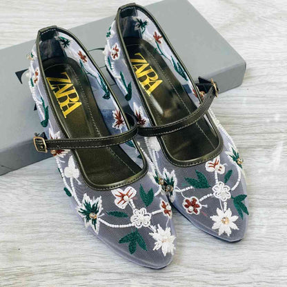 Embroidery Pumps